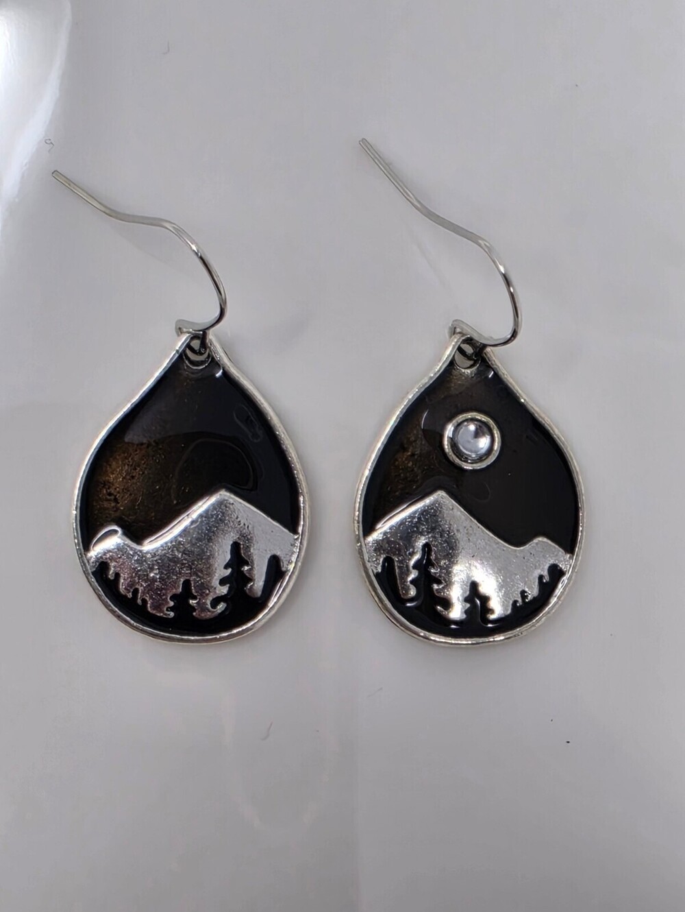 Northern Star Silver Teardrop Earrings with Mountain Design